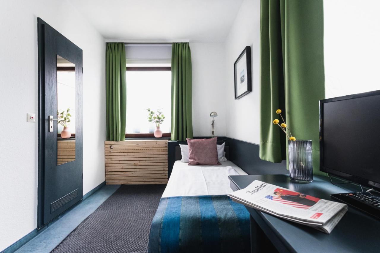 City Hotel Fellbach 24H Check-In Exterior foto